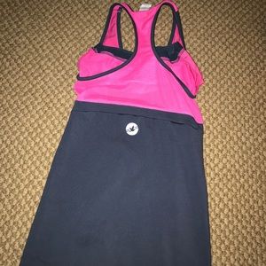 Athletic tank top